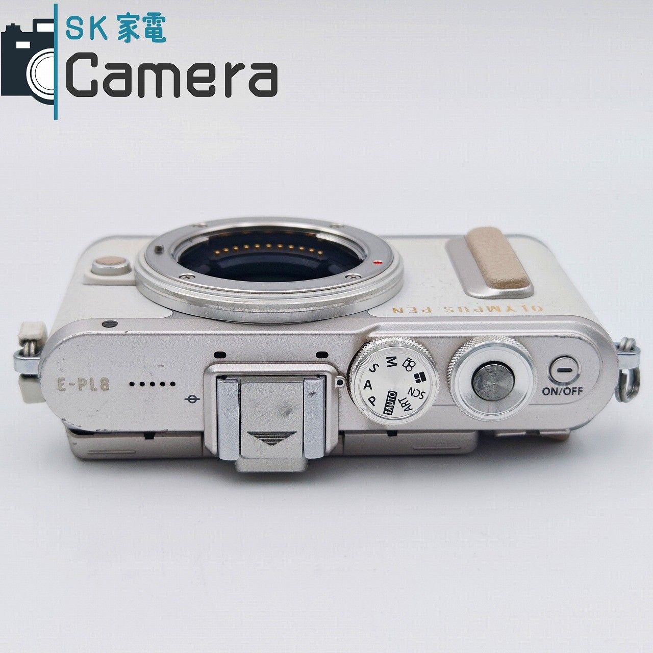 OLYMPUS E-PL8中古品 中古】 OLYMPUS PEN E-PL8 ミラーレス一眼 ショット数約9000回 電池