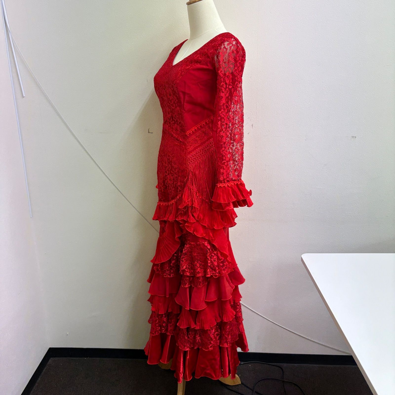 ソニアジョーンズ】フラメンコ衣装 ドレス フリル レース 赤 レッド