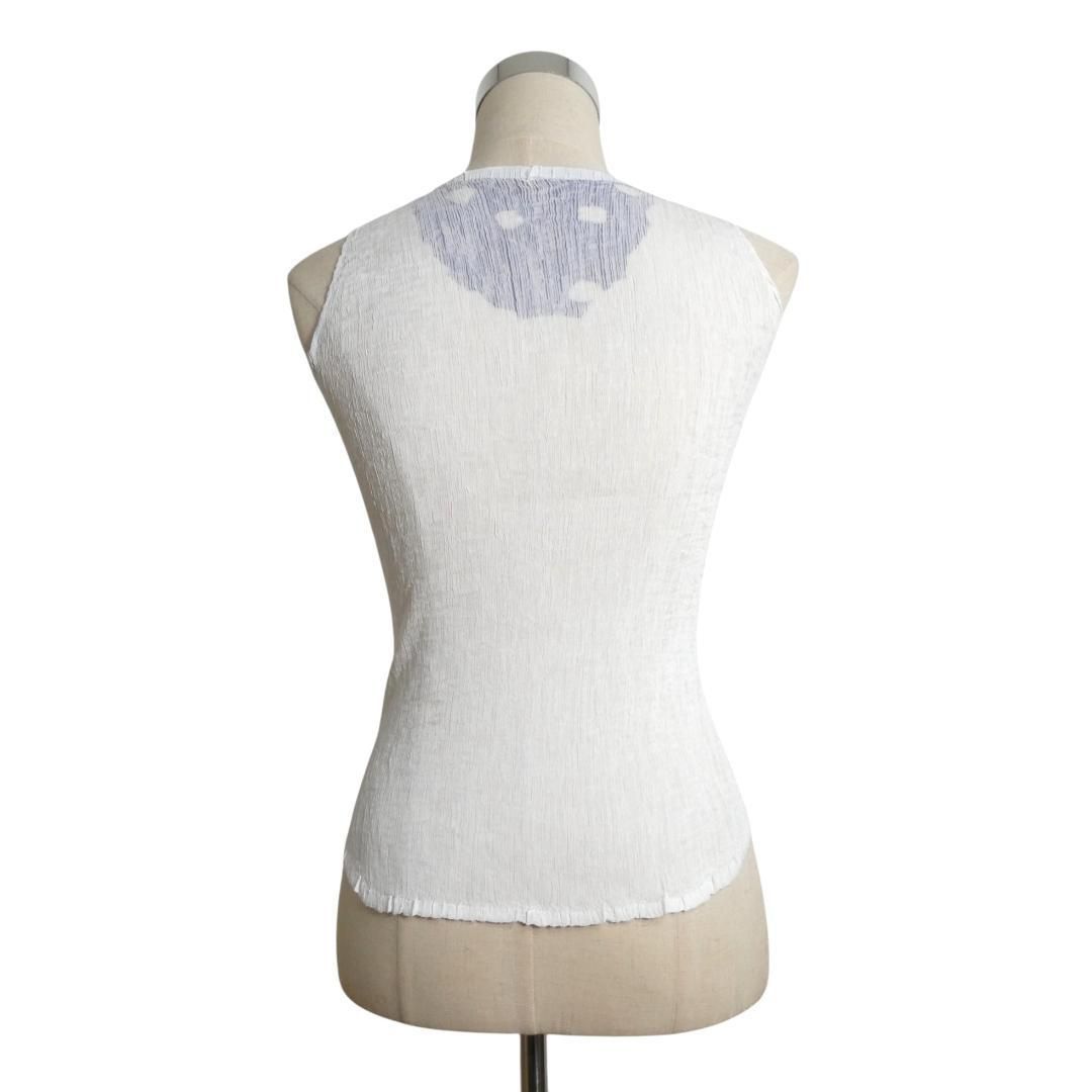 ミーバイイッセイミヤケ　ノースリーブ　ホワイト 極美品 me ISSEY MIYAKE ミーイッセイミヤケ フリーサイズ ドット柄