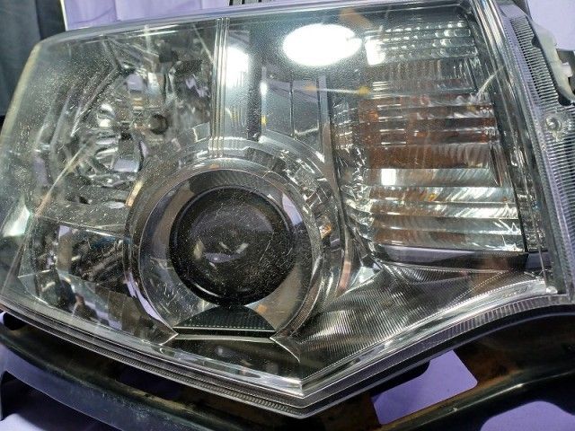 デリカD5 CV5W 右ヘッドランプ・ヘッドライト G パワーパッケージ