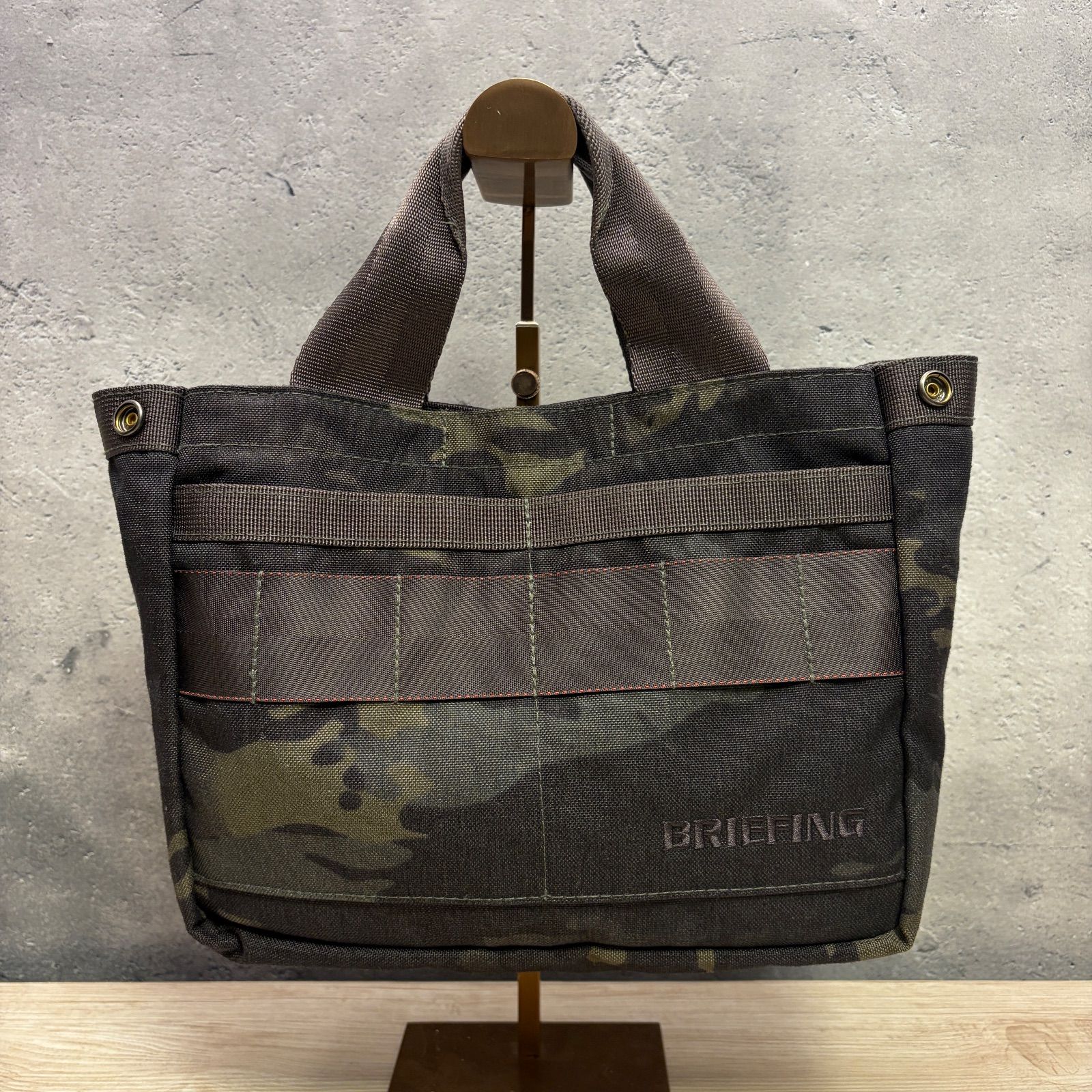 BRIEFING 迷彩 トートバッグ ✨BRIEFING トートバッグ 迷彩 ブラック系 コンパクト 定番モデル