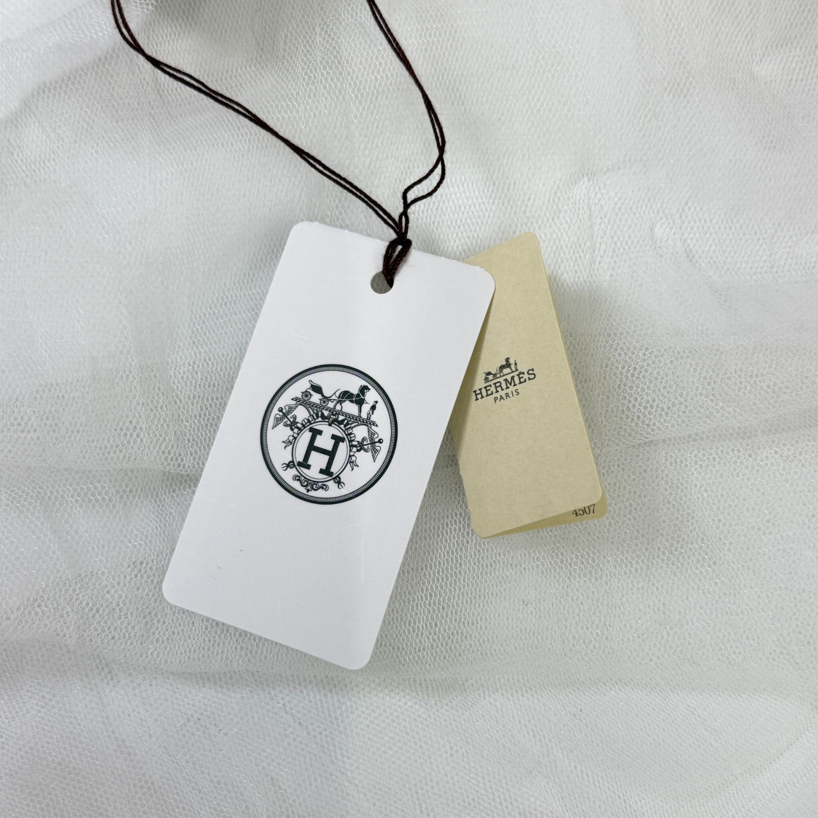 カヴァリエール ホワイト