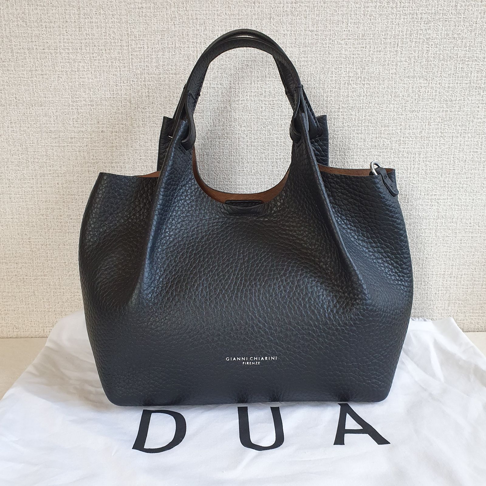 新品未使用】GIANNI CHIARINI ショルダーバック レザー 黒 【公式通販】