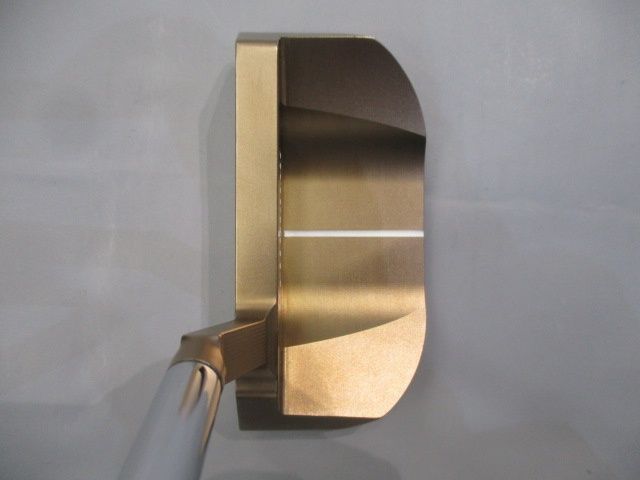 パター ベティナルディ QueenB 14 2025|オリジナルスチール||3 141062