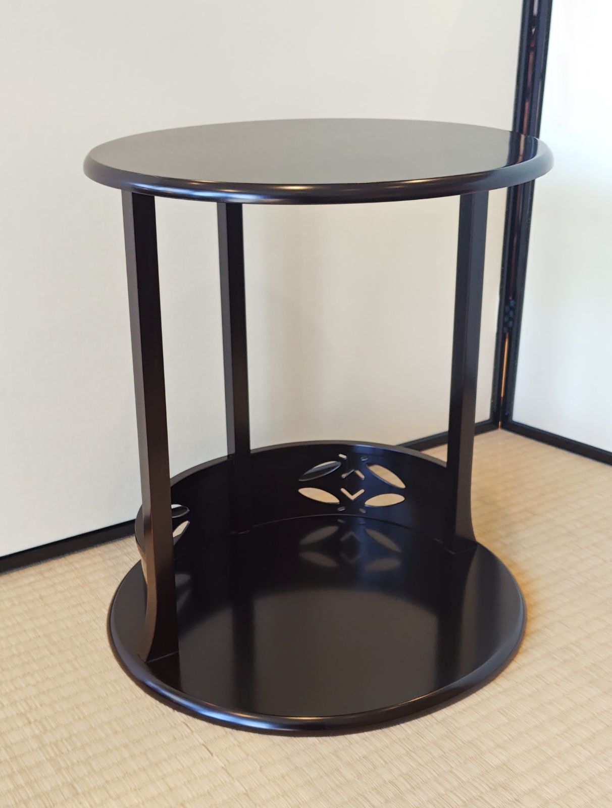 逢絢亭 品 茶道具 棚物 四季棚 宗偏流 宗偏流好 向蝶の透かし 組立ったままの棚物 木製 紙箱入り