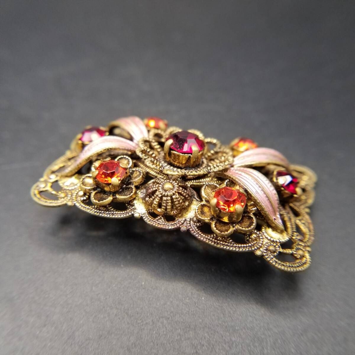 オレンジガラス お花 フィリグリー装飾 ヴィンテージ ブローチ