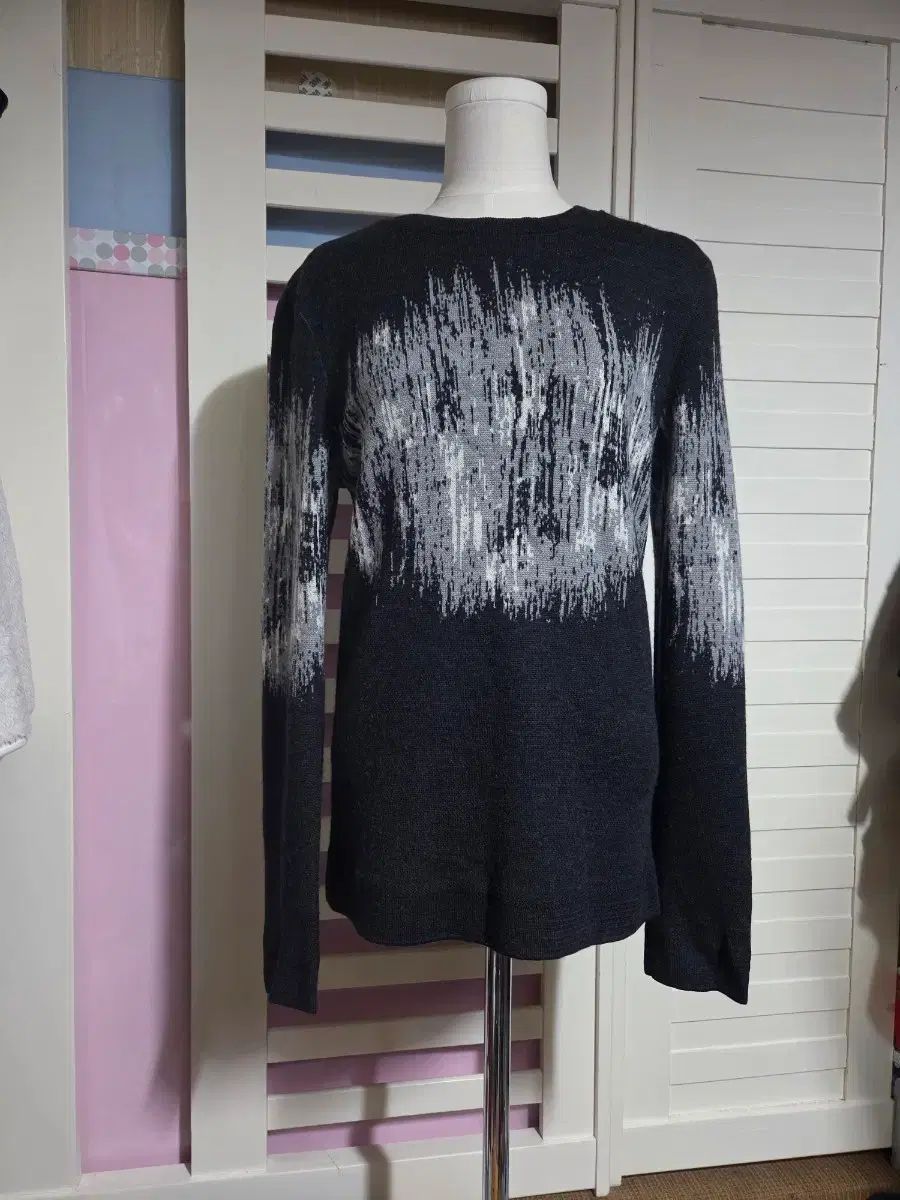 TIME HOMME ブラック|グレー 幾何学 パータン ニット セーター