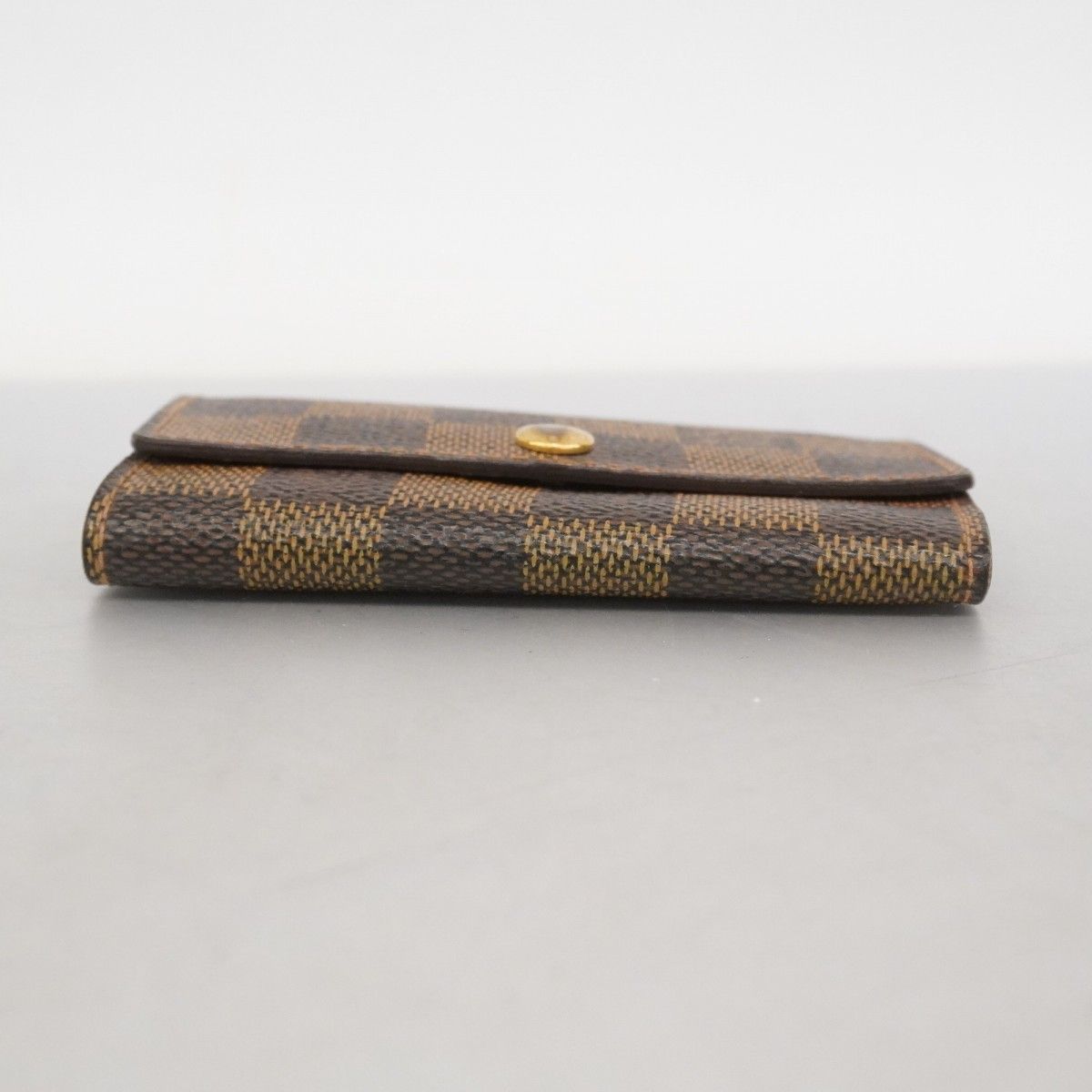 6ab0529】ルイヴィトン キーケース ダミエ ミュルティクレ6 N62630