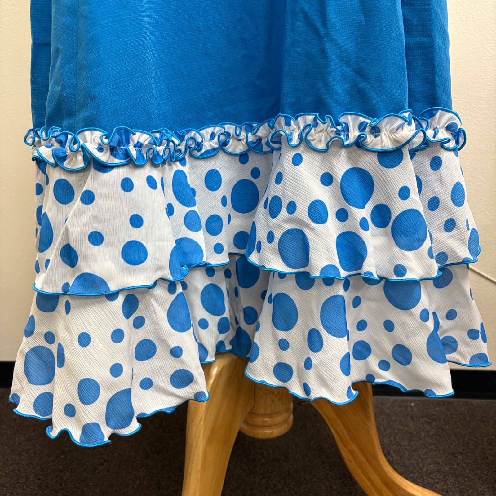 aiai】フラメンコ衣装 スカート ファルダ 水色 ドット スカーフ付き