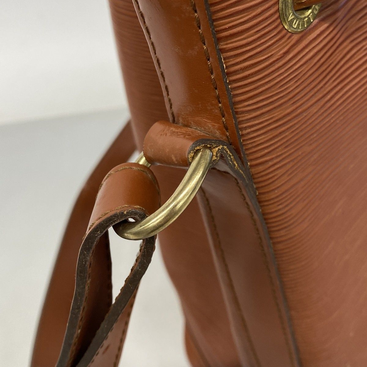 ルイ・ヴィトン LOUISVUITTON ショルダーバッグ ノエ M44003 エピ ケニアブラウン 【中古】(67716) 6ab0692-k】ルイヴィトン ショルダーバッグ エピ ノエ M44003 ケニア