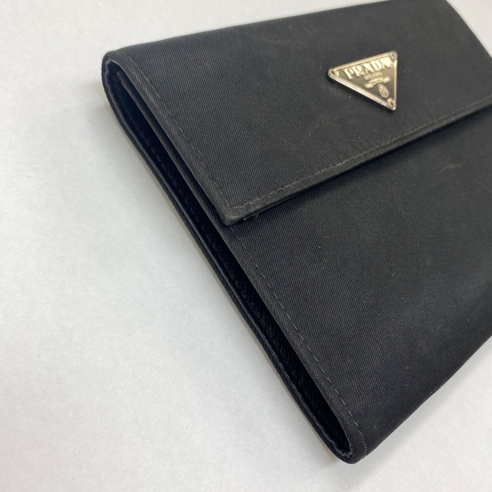 PRADA プラダ 三つ折り財布 シンプル ナイロン×レザー 三角ロゴ