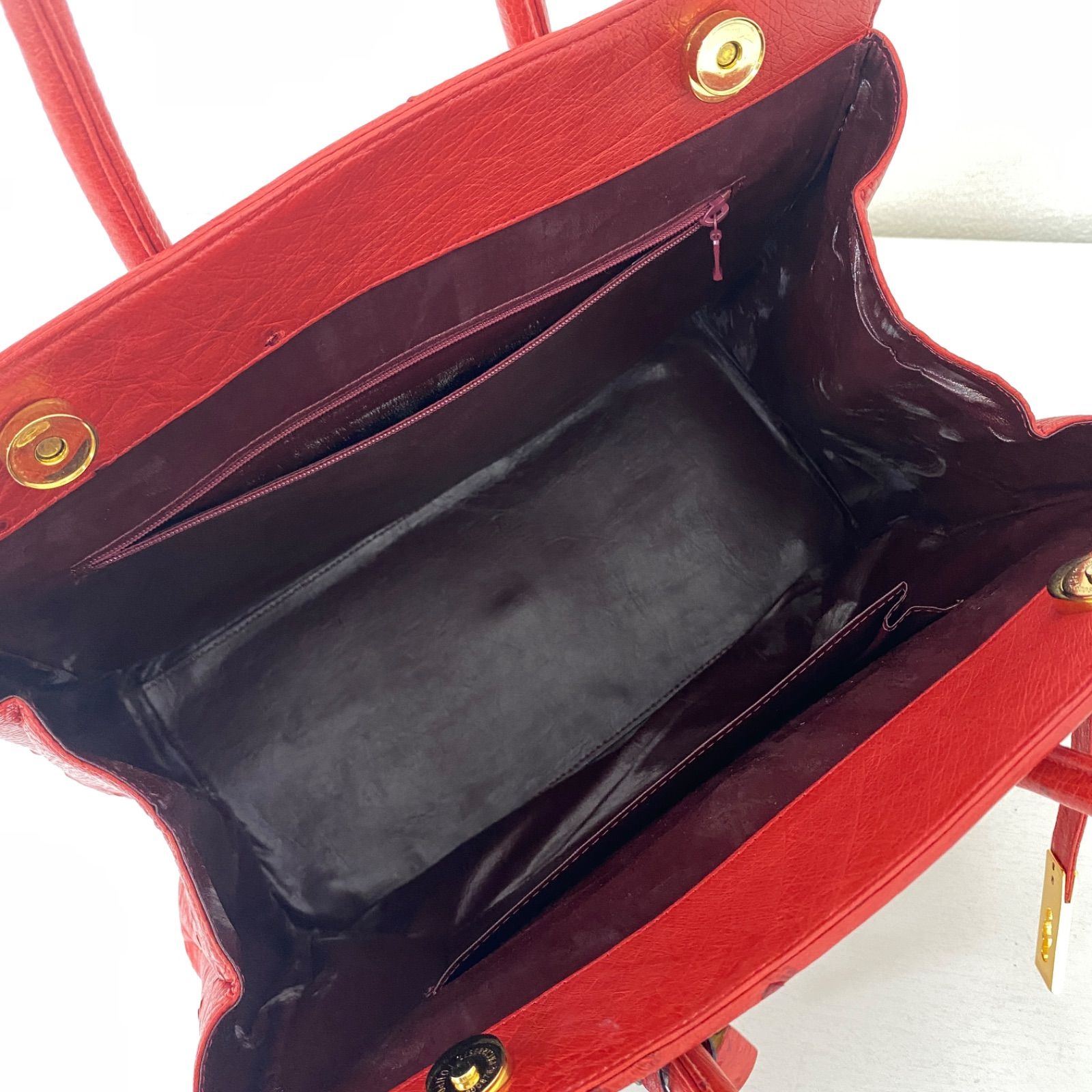 ✨JRA公認✨オーストリッチ ハンドバッグ レッドカデナ 鍵付き - メルカリ