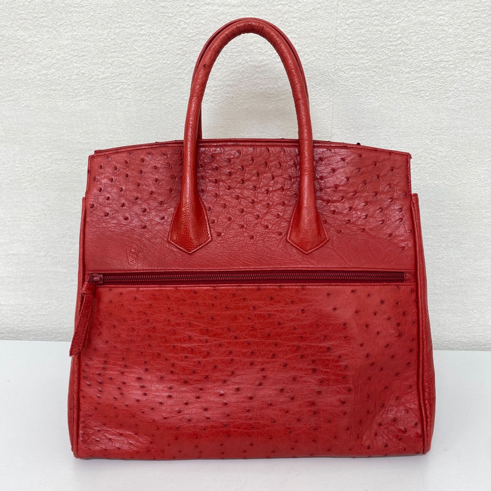 やかんひこう 美品 日本最高級JRA オーストリッチ ハンドバッグ カデナ ✨JRA公認✨オーストリッチ ハンドバッグ レッドカデナ 鍵付き - メルカリ