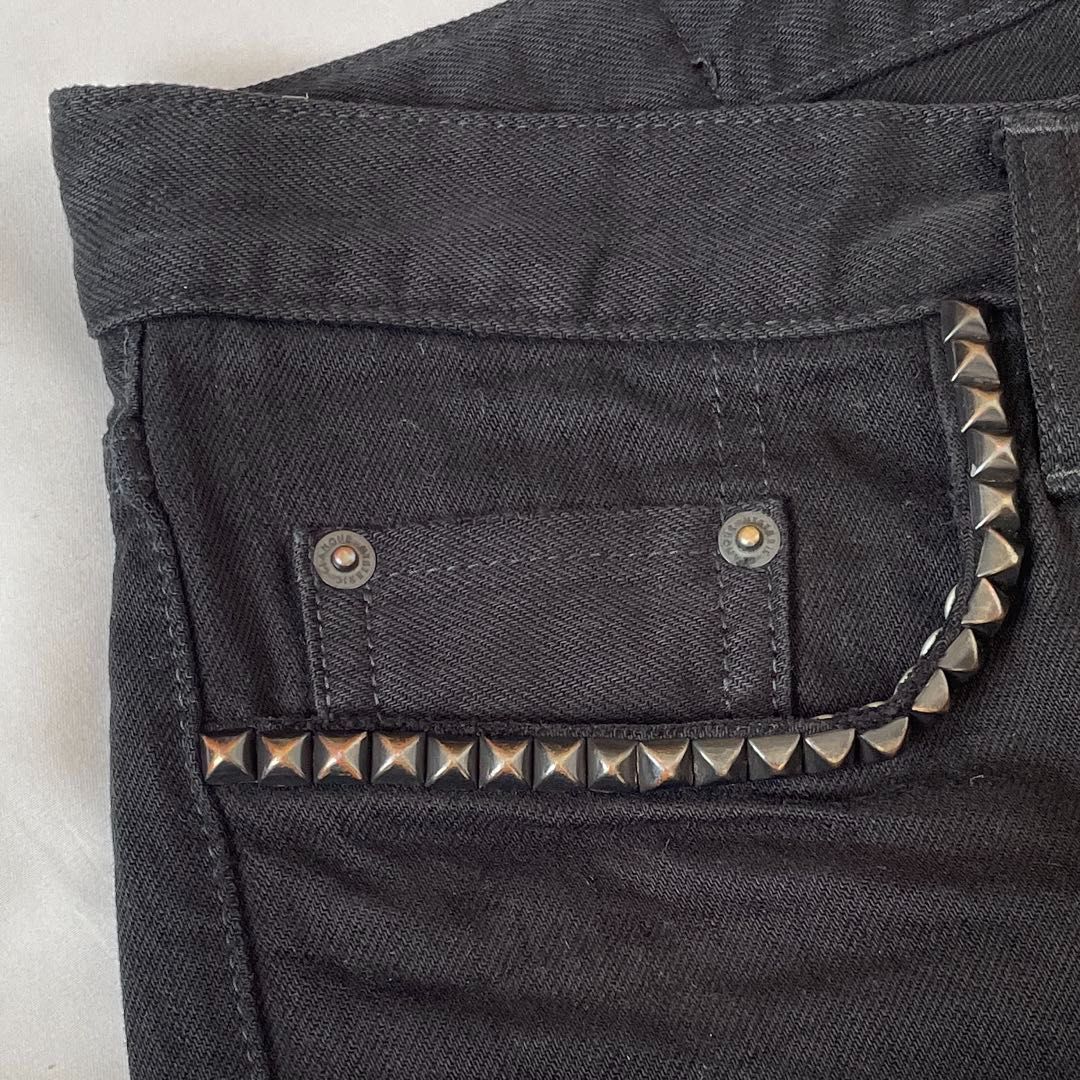 ヒステリックグラマー W28（実寸約77cm）ブラックデニム ダメージ加工