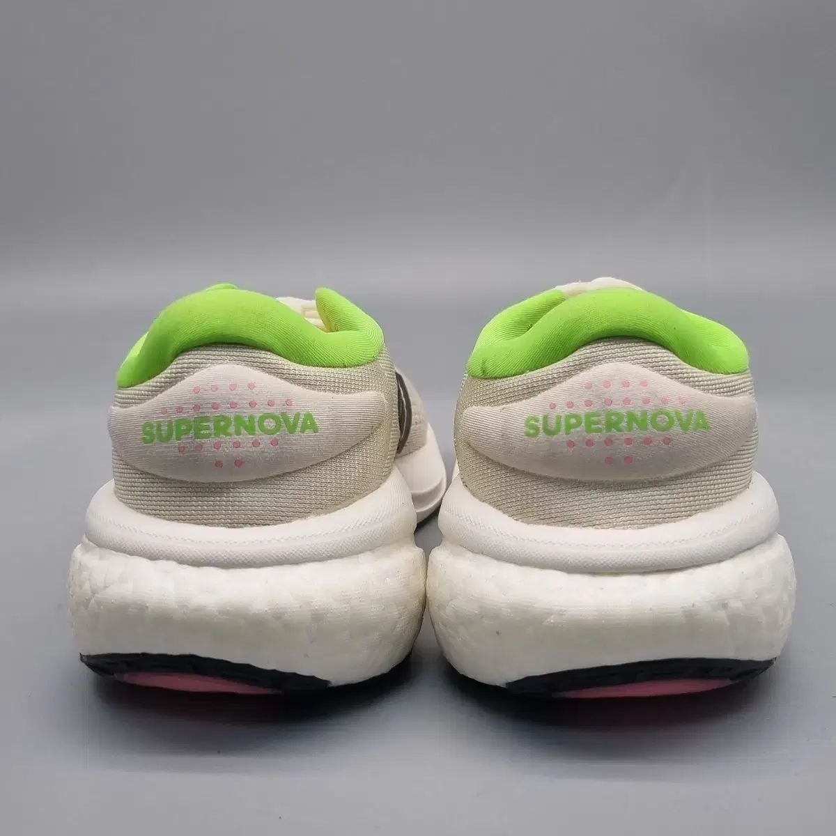 アディダス SUPERNOVA レディース スニーカー 230 送料無料 アディダス ランニングシューズ レディース adidas SUPERNOVA COMFORTGLIDE W ジョギングシューズ  レギュラーフィット ローカット ひも靴 メッシュ 女性用 ランシュー 陸上 トレーニング ブランド スポーツシューズ 運動靴 スニーカー  くつ/NKM78 | ...