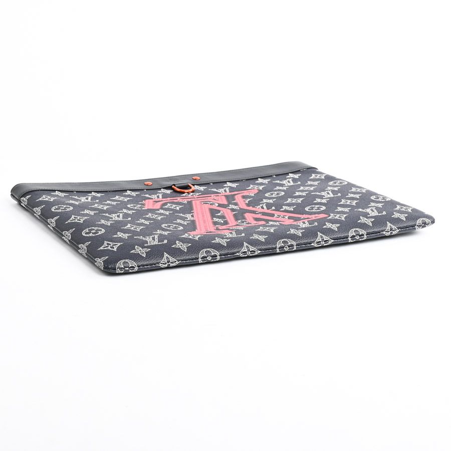 LOUIS VUITTON ルイヴィトン クラッチバッグ ポシェットアポロ M62905