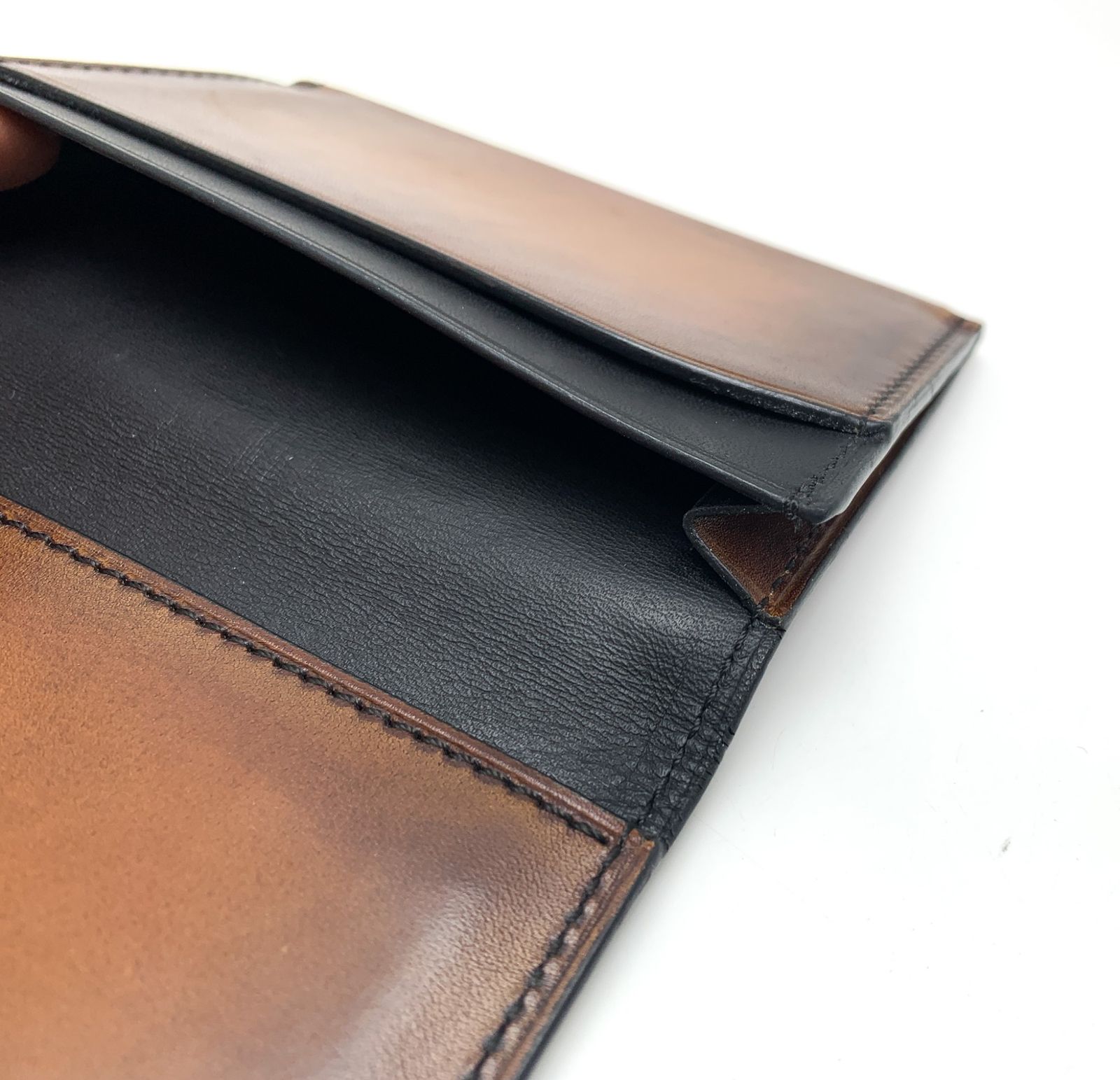 BERLUTI ベルルッティ カリグラフィ インブイア フラップタイプ カード