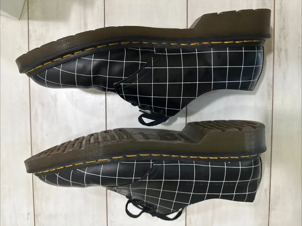 Uk 9 280 DR. MARTENS アンダーカバー 3ホール ブラック