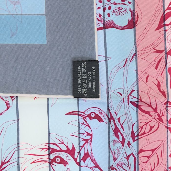 エルメス HERMES スカーフ カレ 90 シルク 100% JUNGLE LOVE RAINBOW