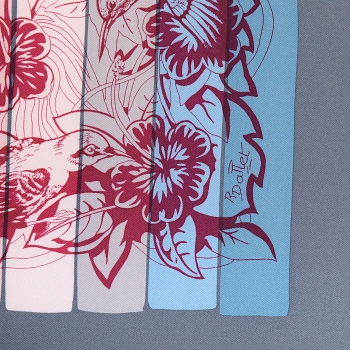 エルメス HERMES スカーフ カレ 90 シルク 100% JUNGLE LOVE RAINBOW