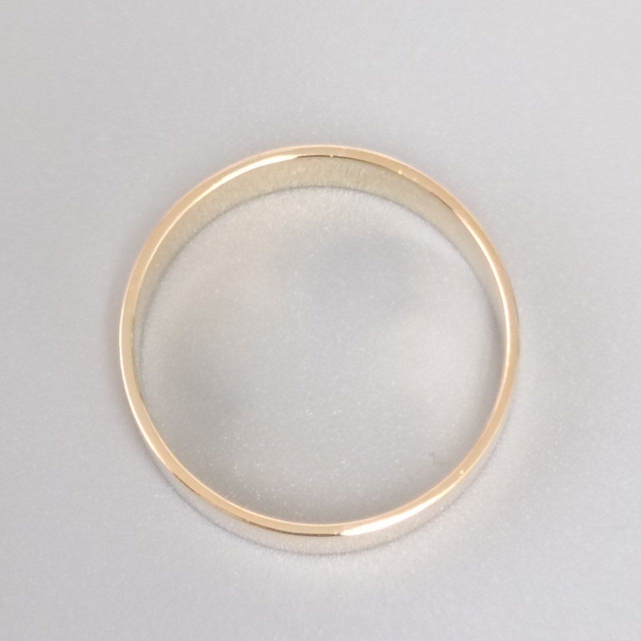 18金 K18 男女兼用 平打ちリング 4.29g17号 E65 - メルカリ