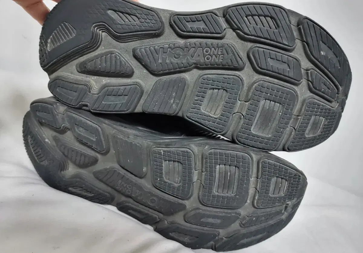 ランニングシューズ 270