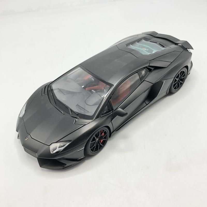 ランボルギーニ アヴェンタドール