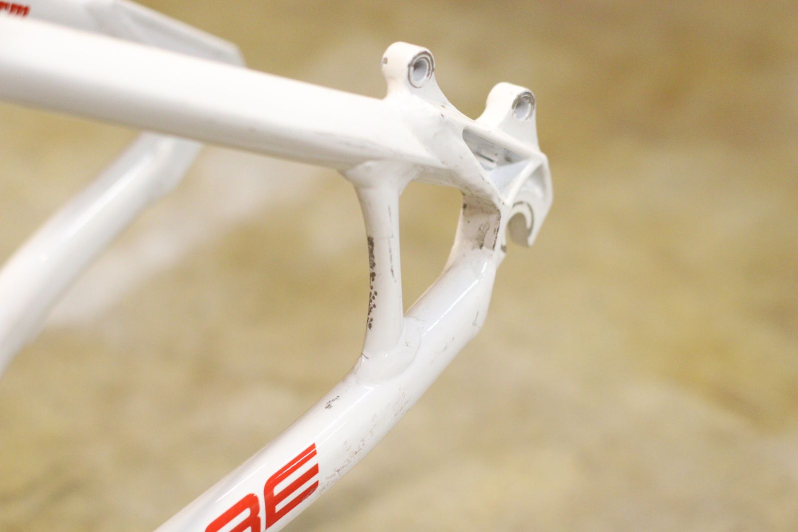 ラピエール LAPIERRE テクニック TECNIC 700 Mサイズ アルミ