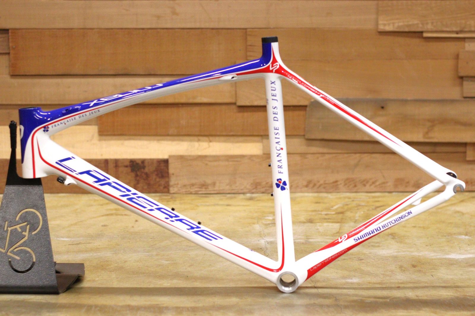 ラピエール LAPIERRE ゼリウス XELIUS 400 CP 52サイズ カーボン ラピエール LAPIERRE ゼリウス XELIUS 400 CP 52サイズ カーボン