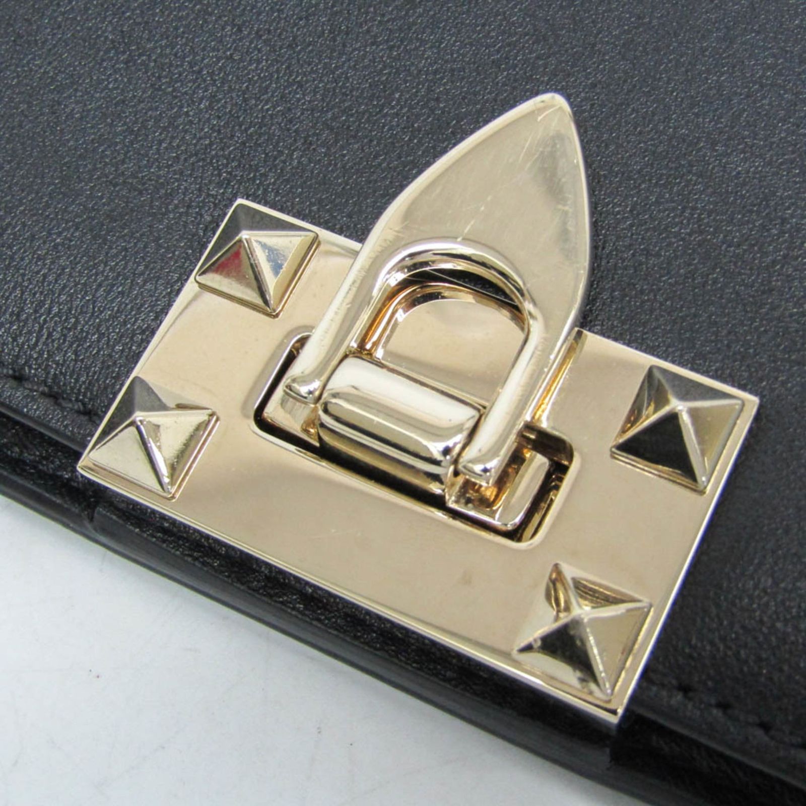 Garavani ロックスタッズ