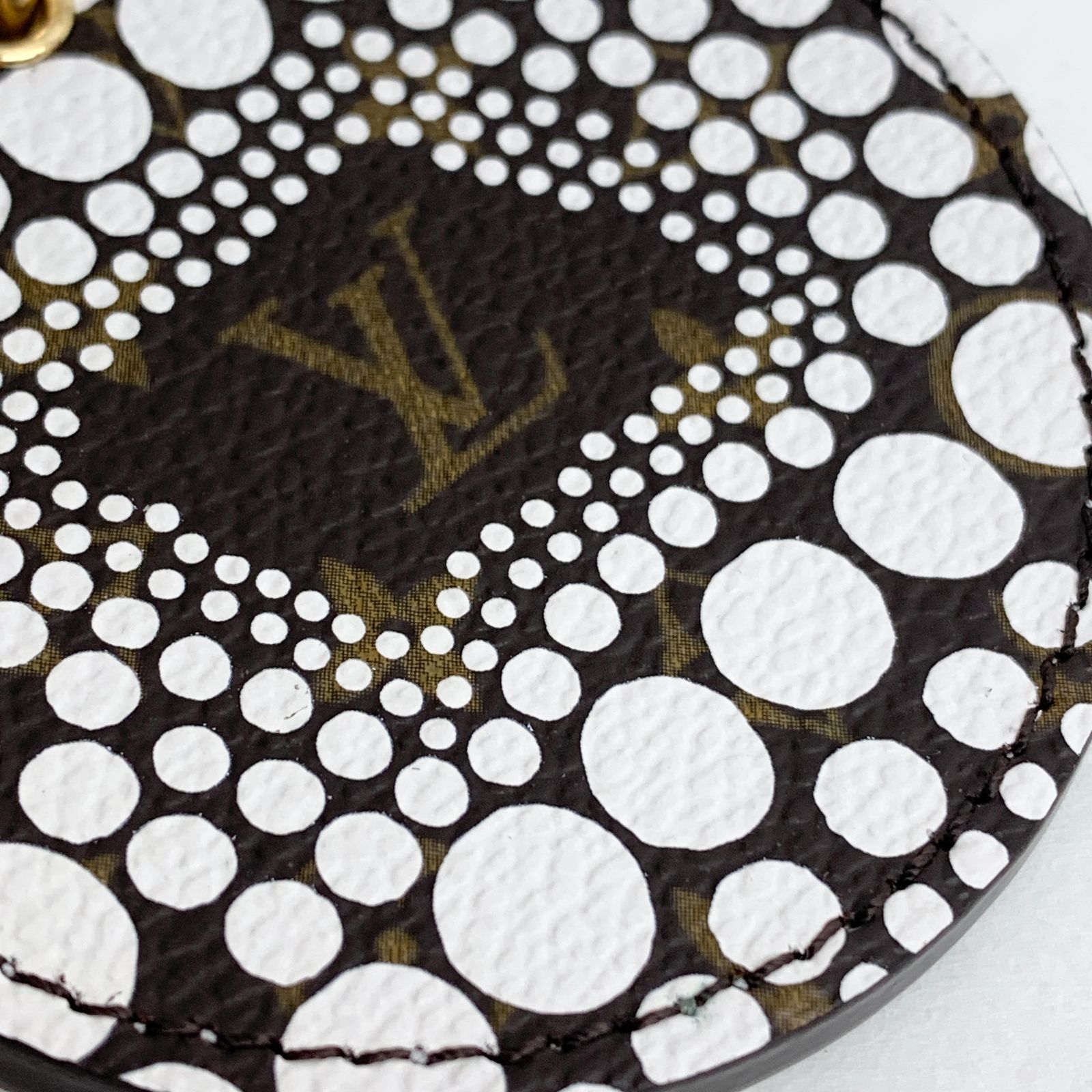 ルイヴィトン LOUIS VUITTON LV ポルトクレ・モノグラム 草間彌生