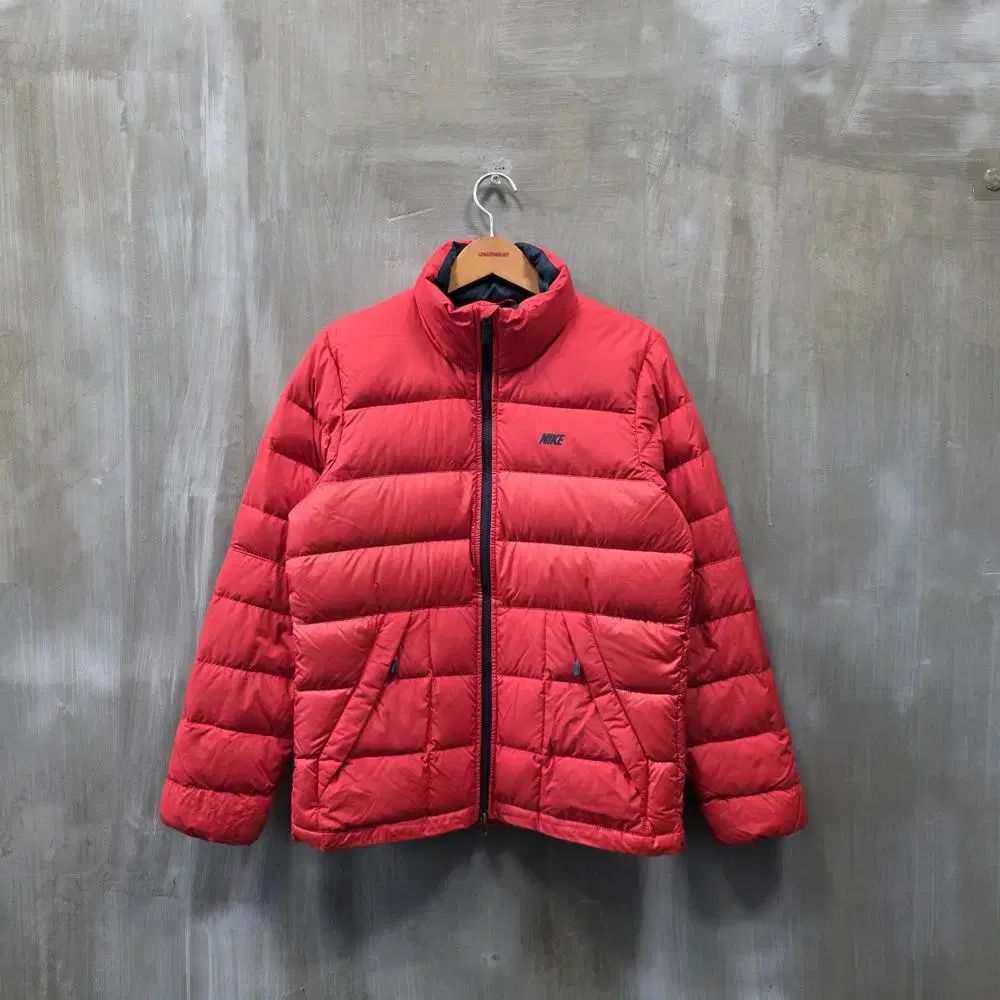 ナイキ レッド ダックダウン ダウン アウター | レディース M JP 1412