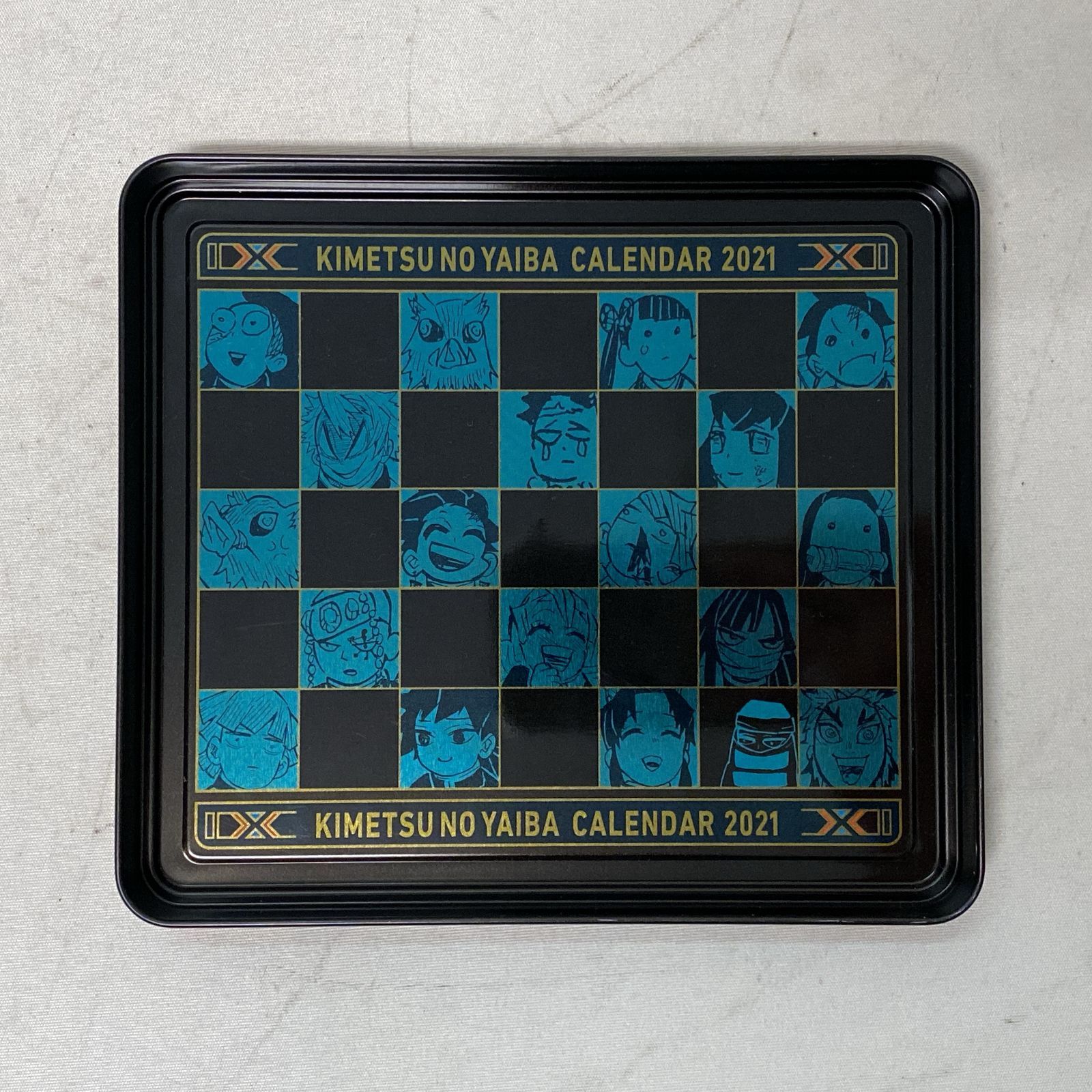 特製缶入り日めくりカレンダー 品