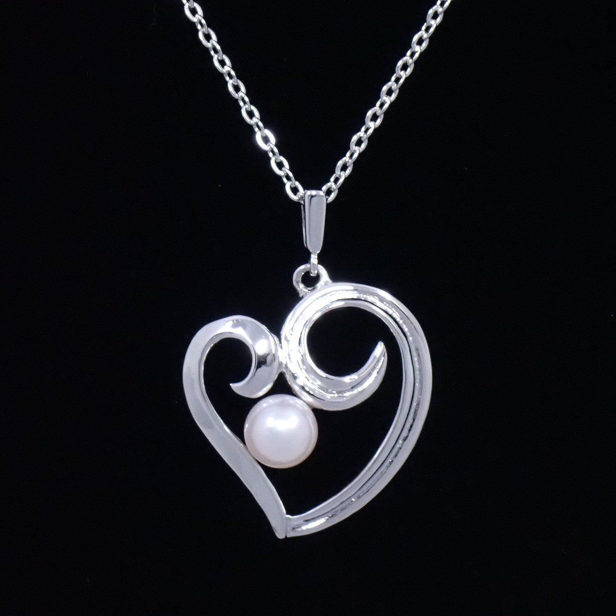 美品】MIKIMOTO ミキモト ハートモチーフ ネックレス シルバー/パール