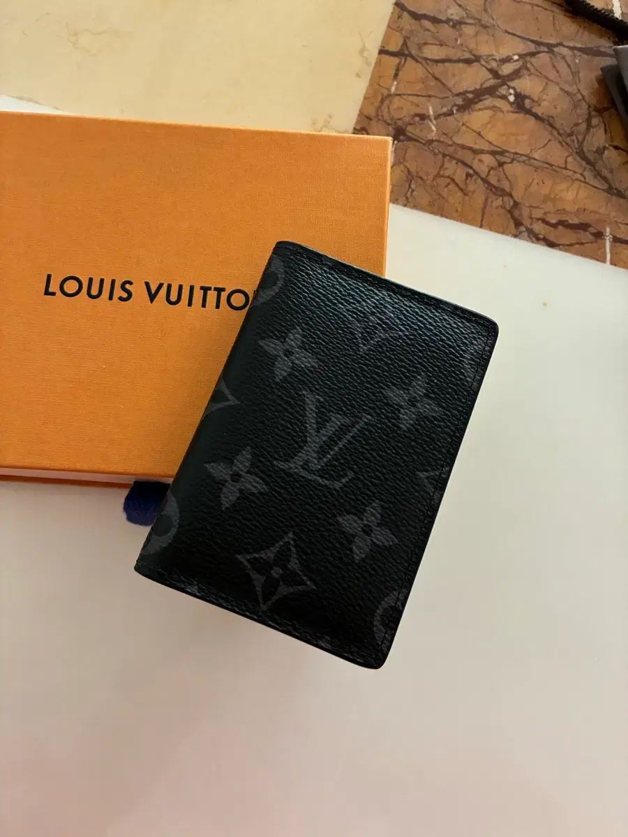 ルイヴィトン ポケットオーガナイザー カードウォレット