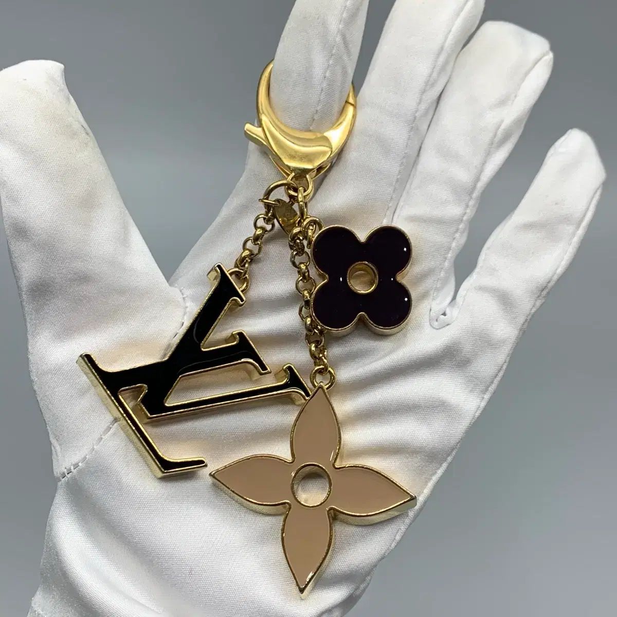 Louis Vuitton ルイヴィトン モノグラム バッグチャーム M 67119