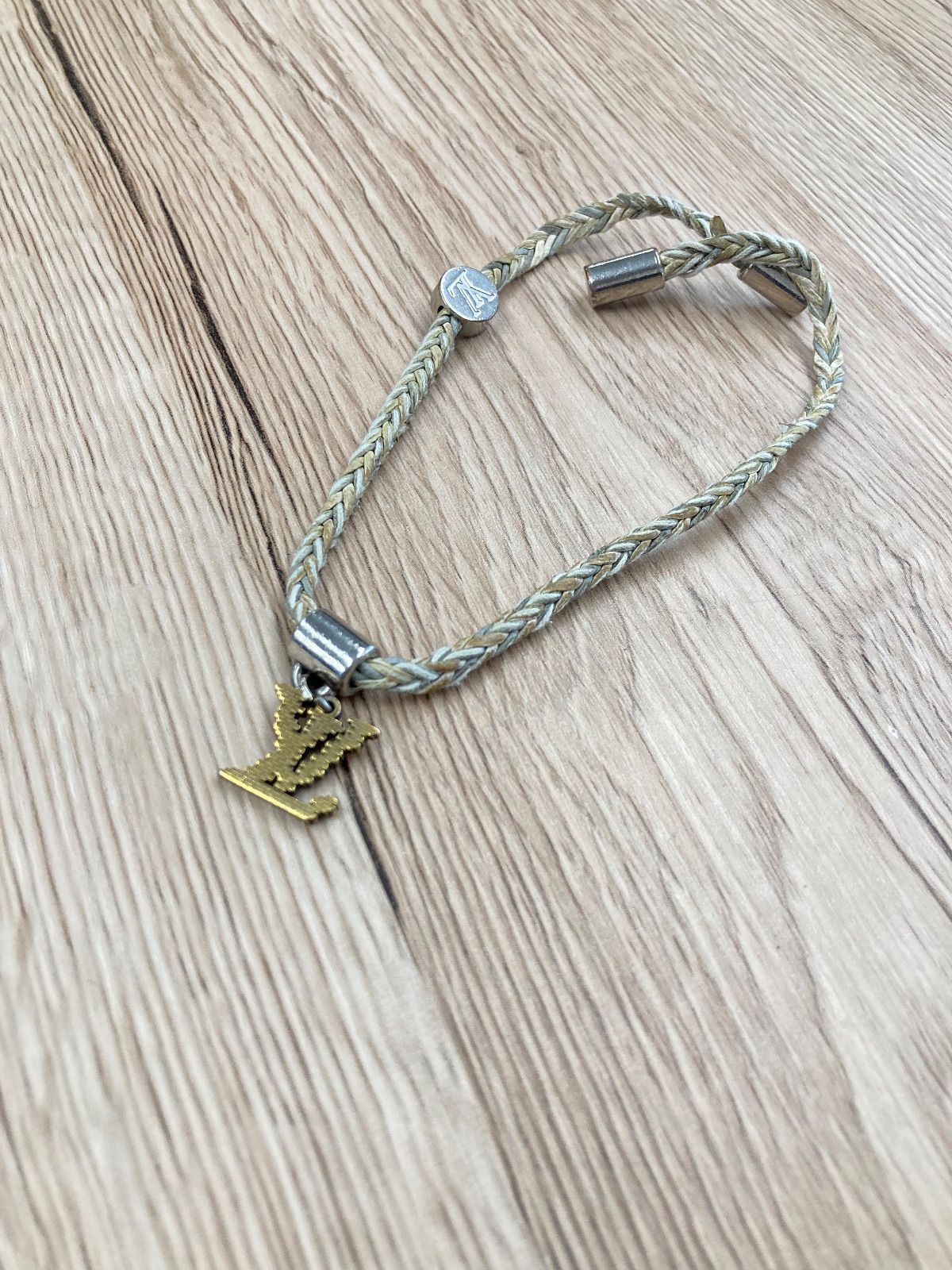 LOUIS VUITTON ルイヴィトン ブラスレ フレンドシップ ブレスレット