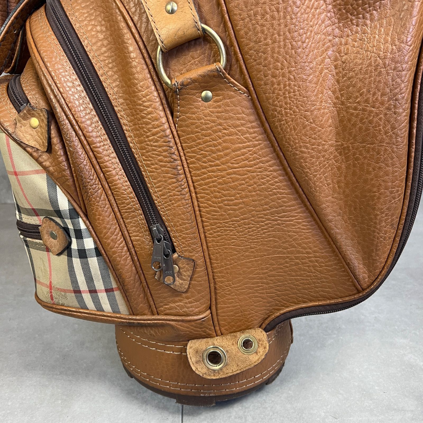 フォローで割引クーポン配布中】人気 バーバリー 本革 レザー キャディ