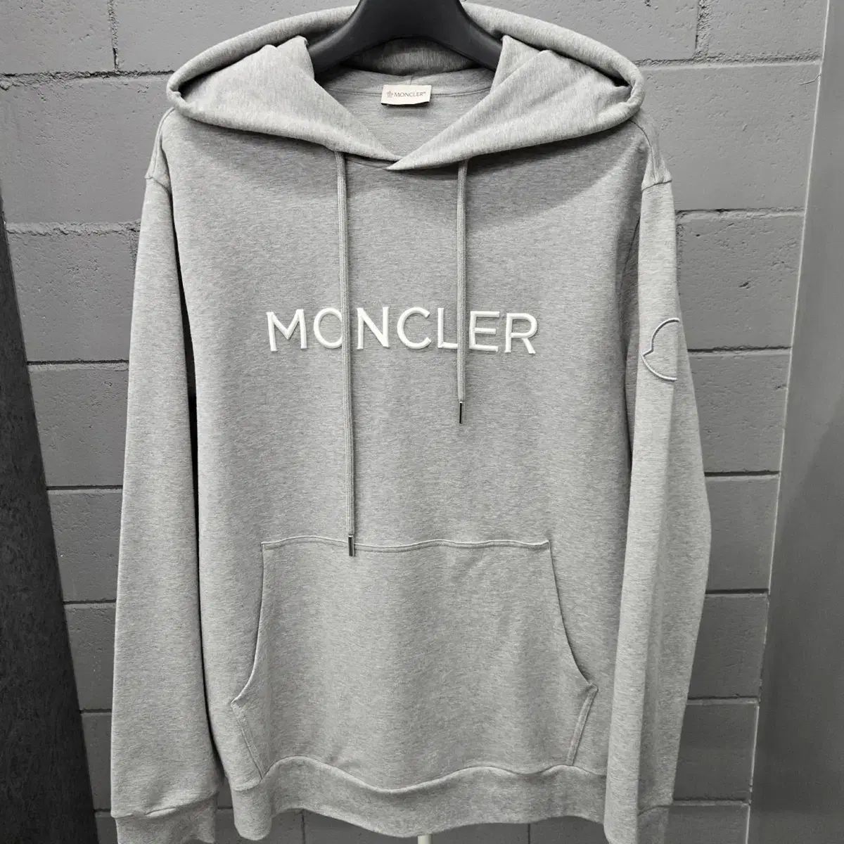 XXL 2 XLサイズ|22 SS MONCLER モンクレール ワッペン ロゴ フーディー