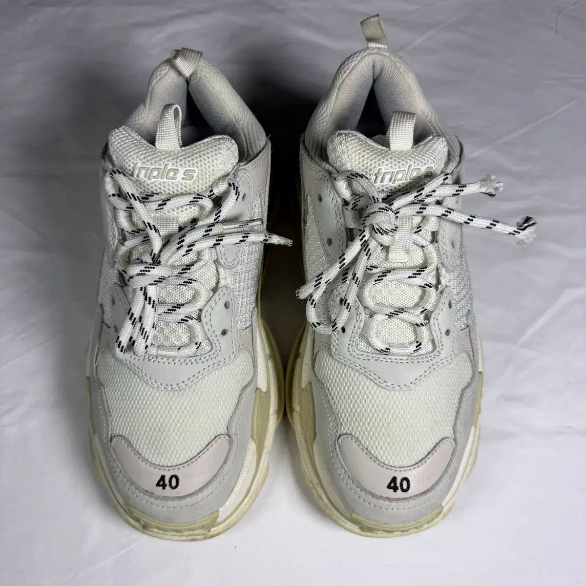  バレンシアガ トリプル S スニーカー 白 2019 スニーカー 靴