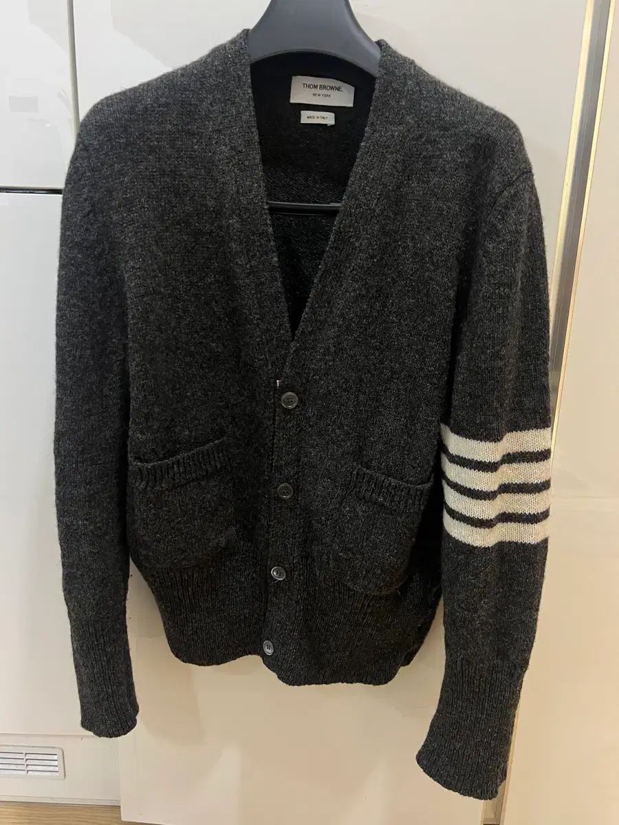 トム ブラウン チャコール ウールカーディガン ほぼ