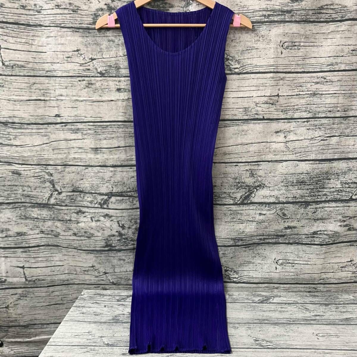 PLEATS PLEASE プリーツプリーズ ISSEY MIYAKE イッセイミヤケ