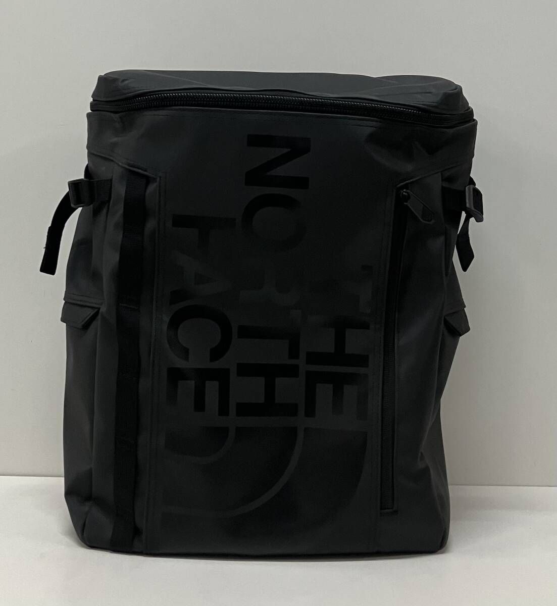 THE NORTH FACE ザ ノースフェイス NM 82000 リュック FUSE BOX フューズ ボックス ブラック ベトナム製 ポーチ付き