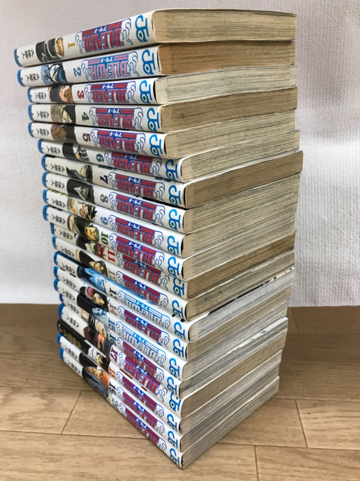☆② 【未開封4冊】 BLEACH ブリーチ 1～74巻 全巻＋関連書籍7冊 計81
