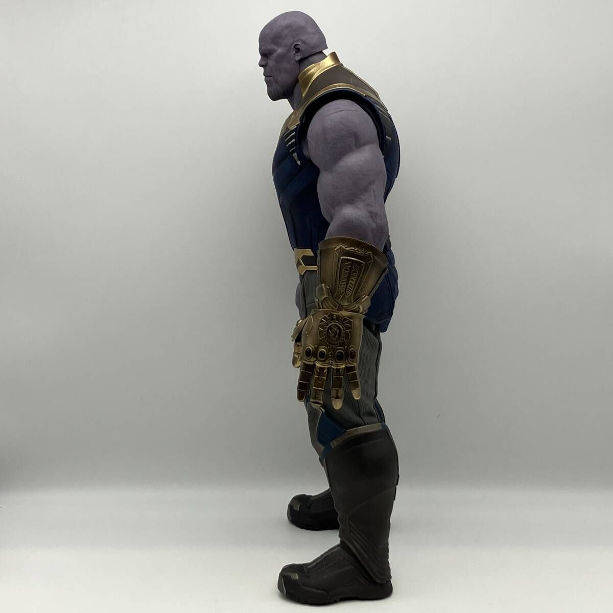 ホットトイズ サノス 1/6 ムｰビｰ・マスタｰピｰス アベンジャｰズ