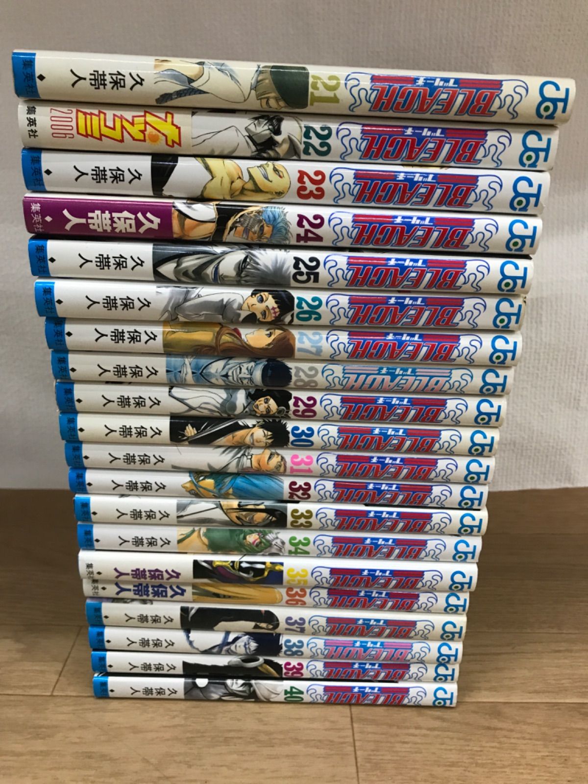 ☆② 【未開封4冊】 BLEACH ブリーチ 1～74巻 全巻＋関連書籍7冊 計81