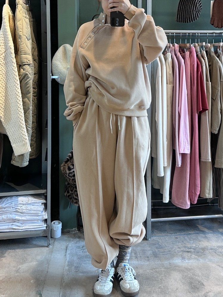 両面起毛斜めボーダースリムピンタックジョガーセット