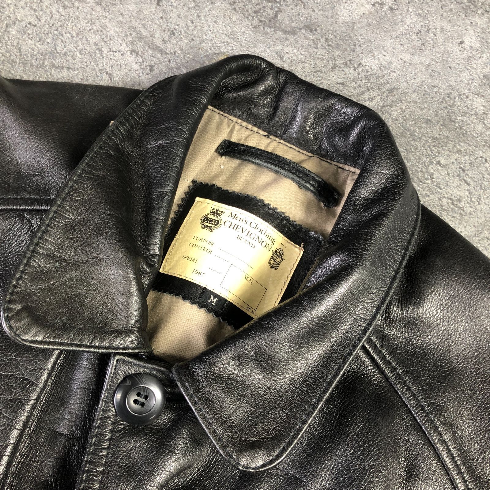 chevignon シェビニオン レザージャケット Mサイズ 黒 ブラック メンズ