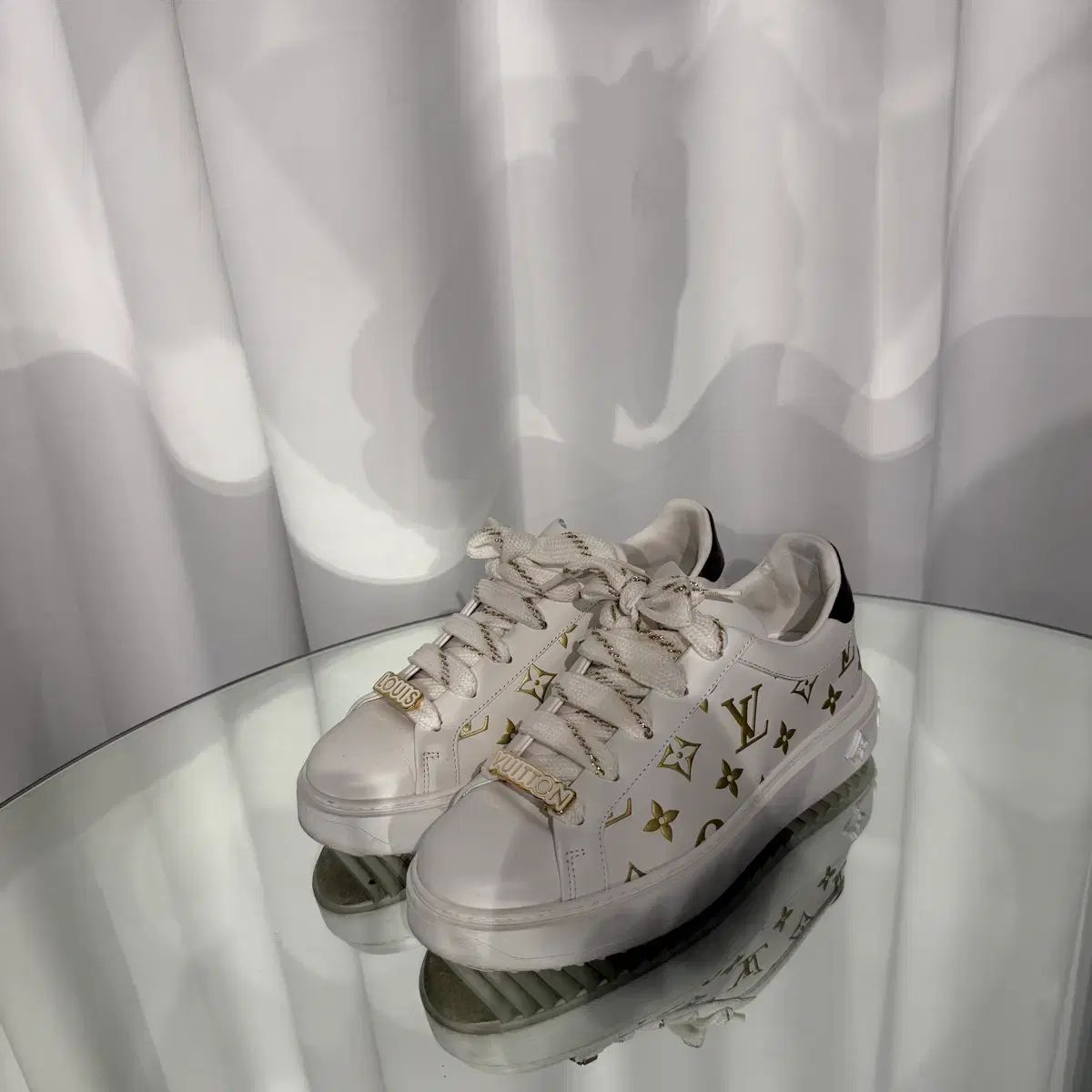 22 SS ルイヴィトン タイムアウト GOLD モノグラム スニーカー
