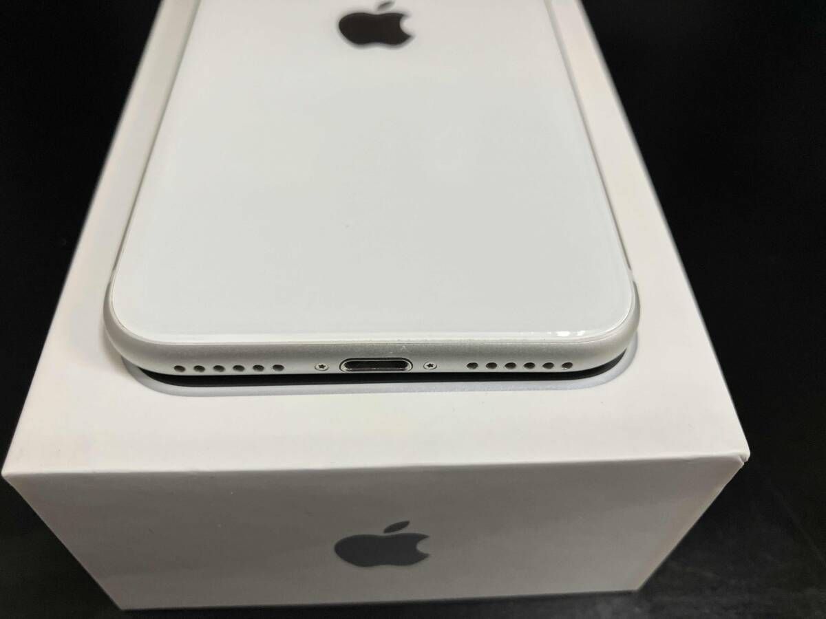 【美品】　 iPhone SE 第2世代 128GB ホワイト MXD12J／A クリアランス MXD12J/A iPhone SE(第2世代) 128GB ホワイト SIMフリー